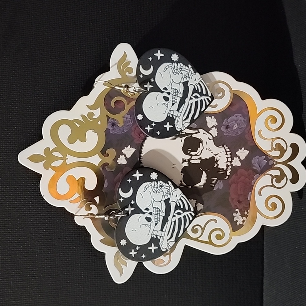 The Skeleton lovers earrings